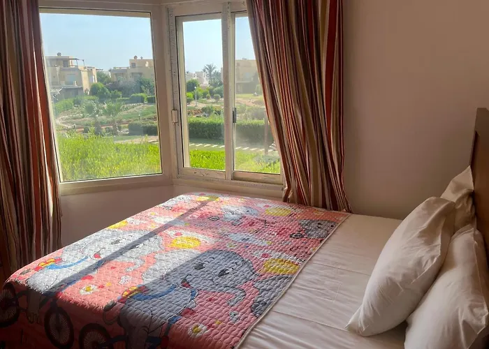 Casa vacanze A Sea View Spacious Cheering 5 Bedroom Ain Sokhna "ain Bay" كاملة للإيجار قرية العين باي Ain Sukhna