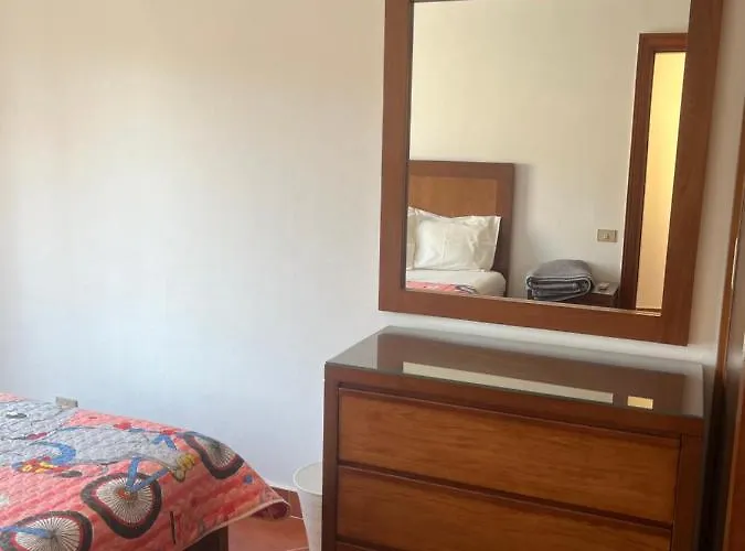 A Sea View Spacious Cheering 5 Bedroom Ain Sokhna "ain Bay" كاملة للإيجار قرية العين باي