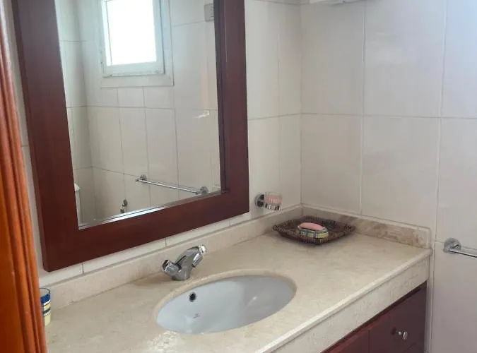 A Sea View Spacious Cheering 5 Bedroom Ain Sokhna "ain Bay" كاملة للإيجار قرية العين باي Casa vacanze *