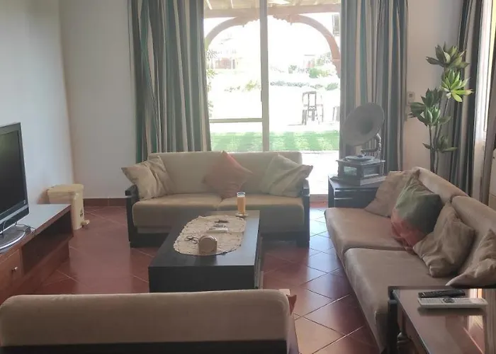 A Sea View Spacious Cheering 5 Bedroom Ain Sokhna "ain Bay" كاملة للإيجار قرية العين باي Casa vacanze