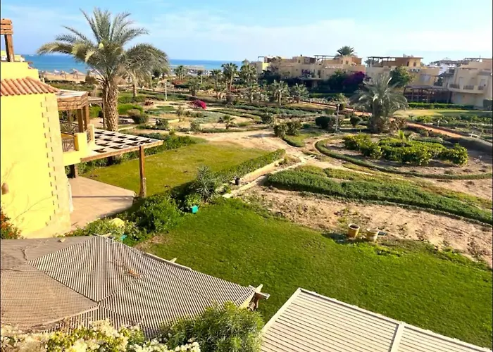 Casa vacanze A Sea View Spacious Cheering 5 Bedroom Ain Sokhna "ain Bay" كاملة للإيجار قرية العين باي *