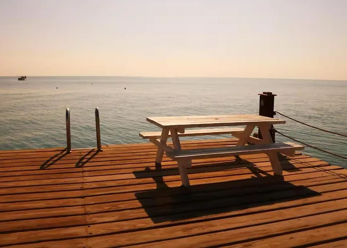A Sea View Spacious Cheering 5 Bedroom Ain Sokhna "ain Bay" كاملة للإيجار قرية العين باي Casa vacanze *
