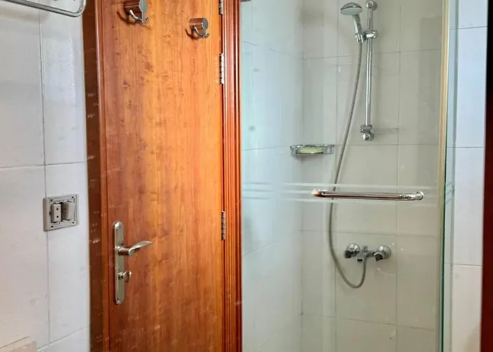 A Sea View Spacious Cheering 5 Bedroom Ain Sokhna "ain Bay" كاملة للإيجار قرية العين باي *